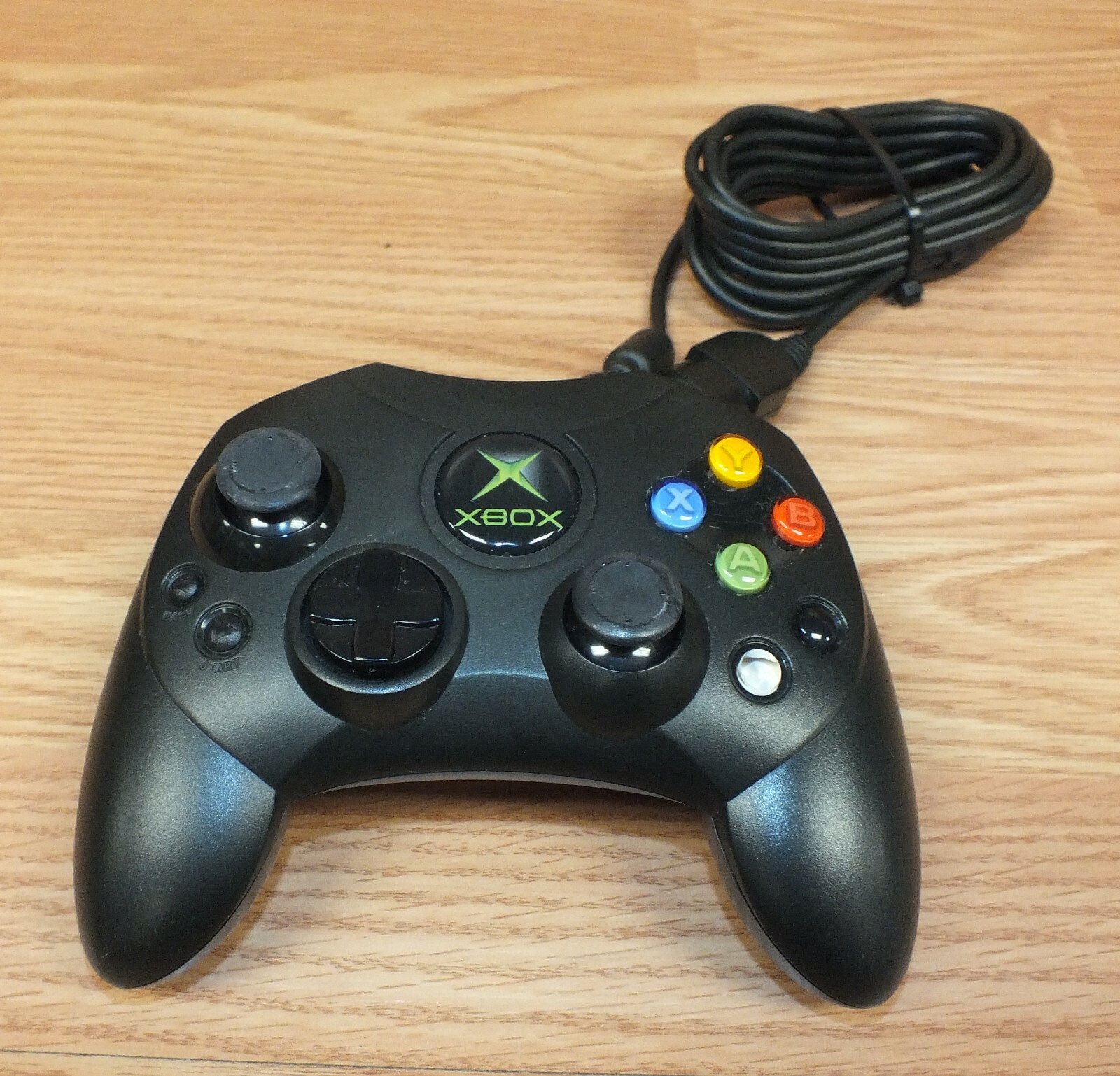 Genuine Microsoft (X08-69873) Black Wired Game Controller S For Xbox Console