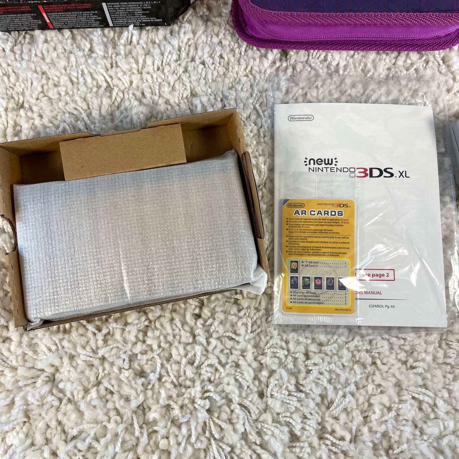 Nintendo New 3DS XL Zelda Hyrule Edition Handheld System RED-001 Complete in Box