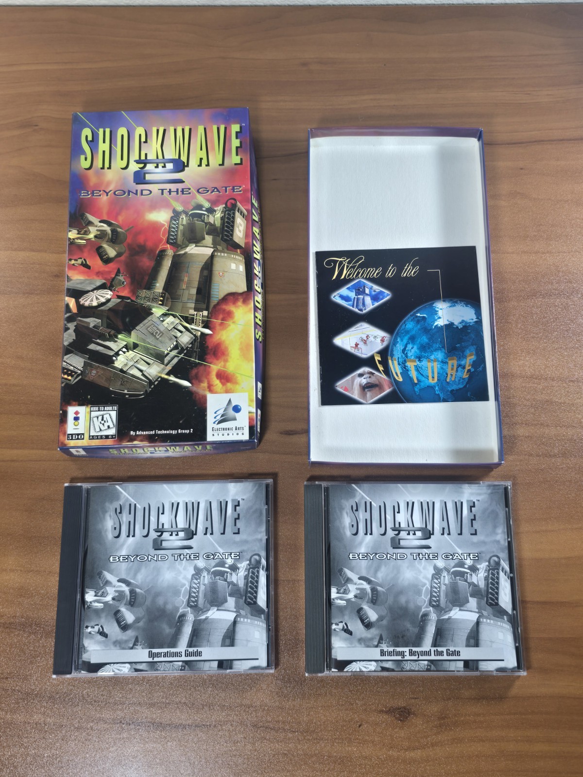 Shockwave 2: Beyond the Gate (3DO, 1995) Box Only – No Cds
