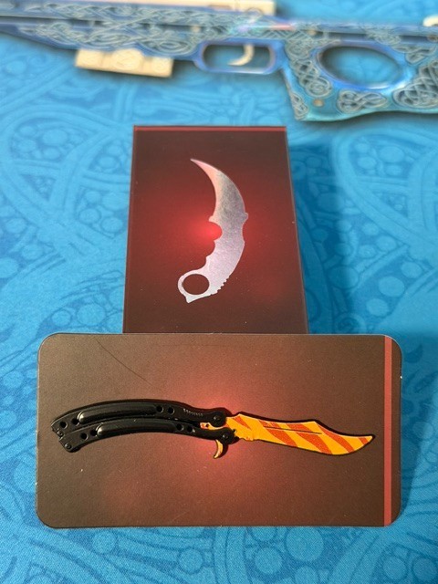 Set of all 12 Knife Pins Counter-Strike 2 Perfect World China – Valve Licensed