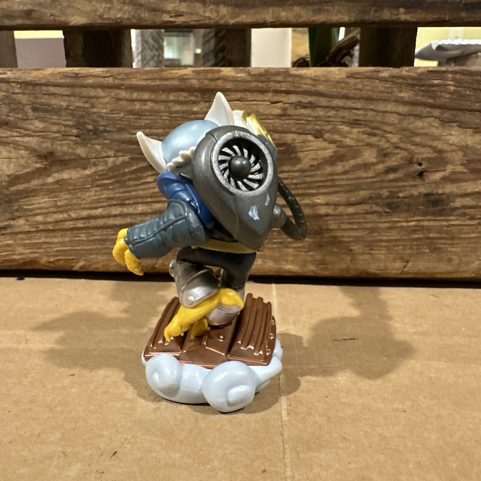 Skylanders Superchargers Hurricane Jet-Vac Flying Ace Figure ONLY 87538888
