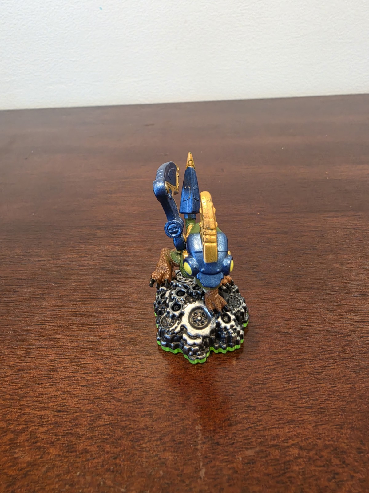 2011 Activision Skylanders Drobot Series 1 Figure Missing Wing As Is