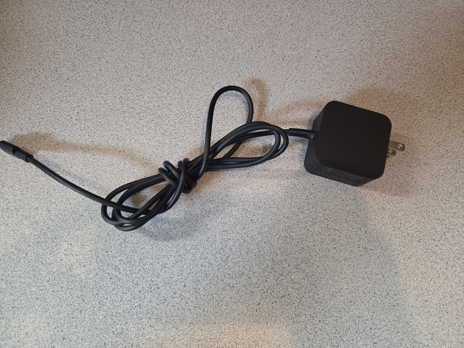 Valve 64GB LCD Steam Deck & an additional 64 GB microSD, Case, and a Charger
