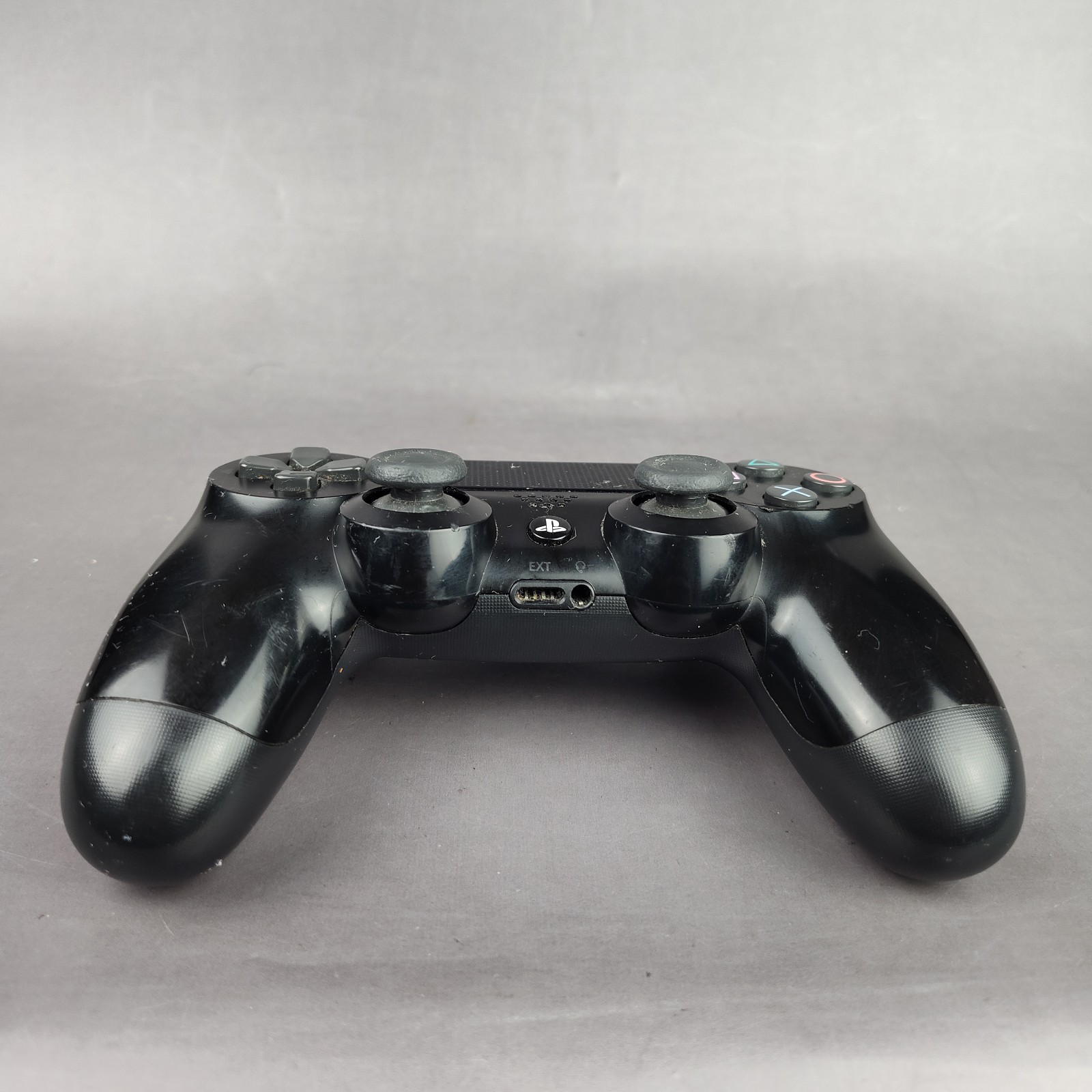 PlayStation PS4 Slim 1TB with Controller (Right Joystick Is Broken)