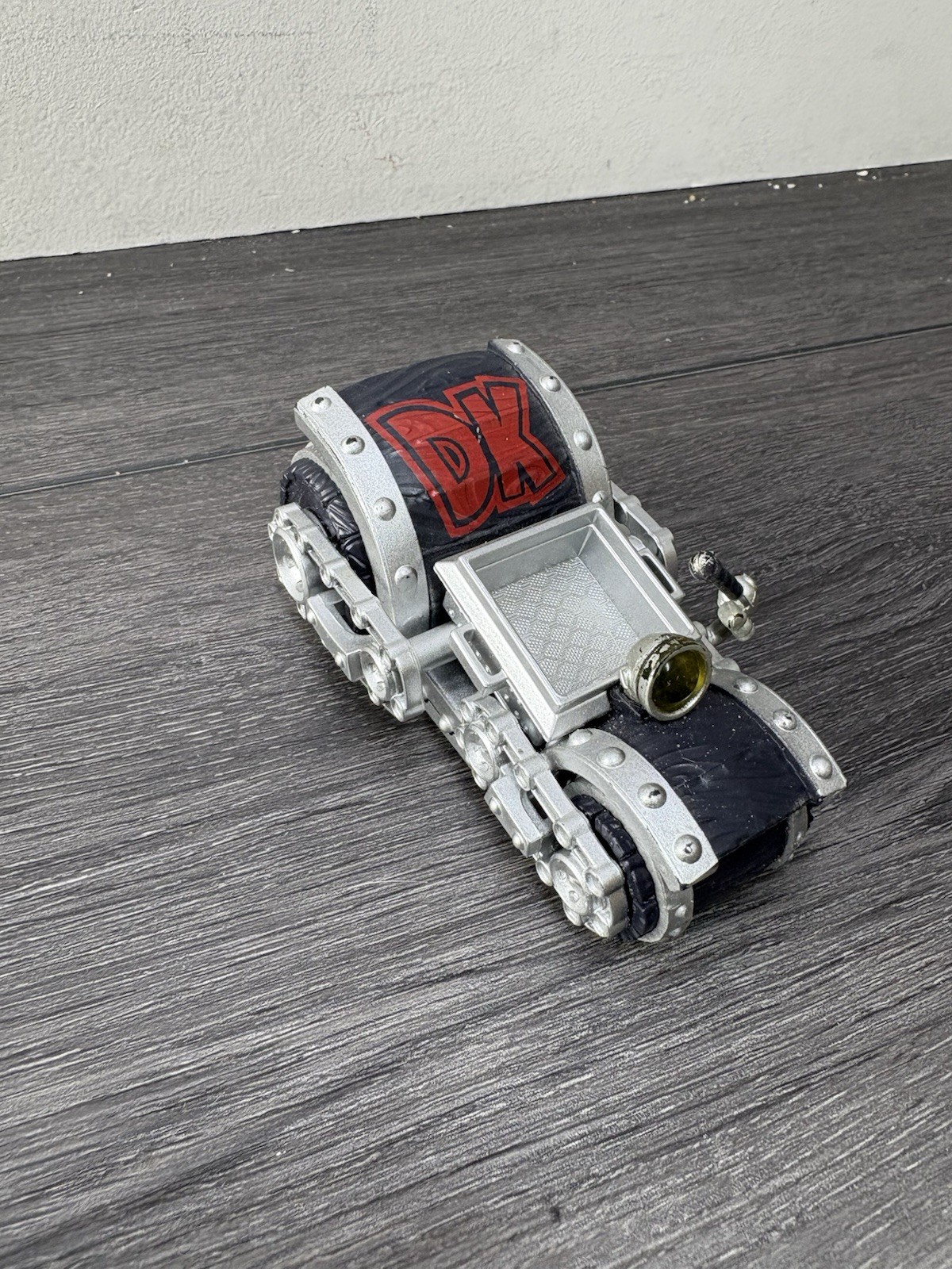 Skylanders: SuperChargers: Dark Barrel Blaster Donkey Kong DK