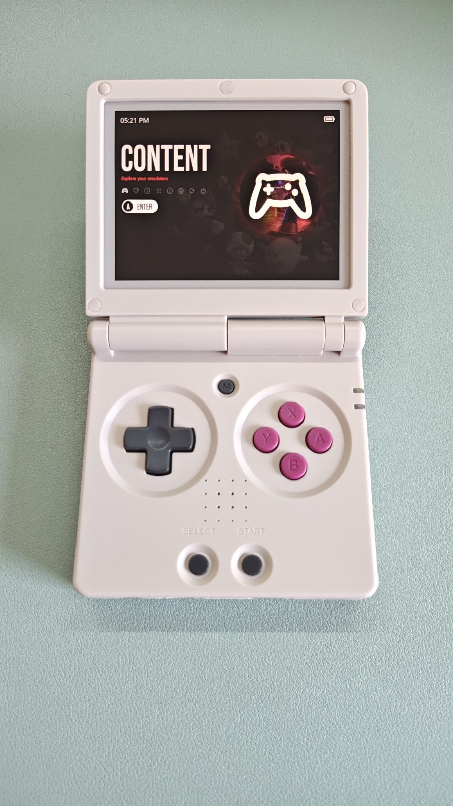 Anbernic RG35XX SP w/ 64gb + 128gb Micro SD and MuOS Installed (Excellent cond.)