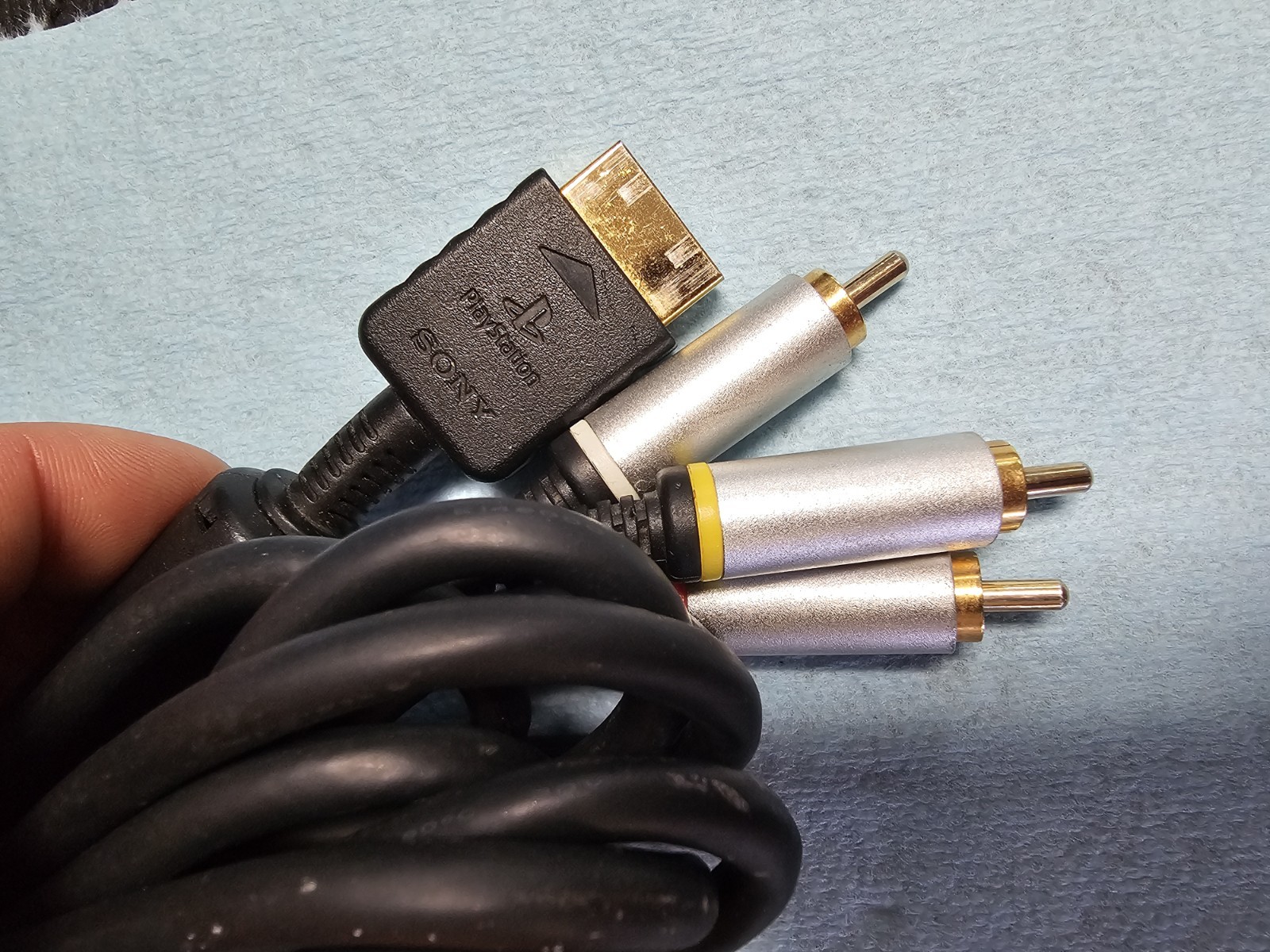 Official OEM Sony Playstation 2 3 PS1 PS2 PS3 Gold Tip RCA Composite AV Cable