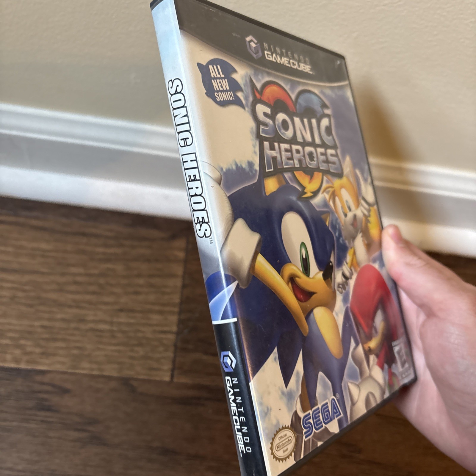 SEGA Sonic Heroes Nintendo GameCube NTSC-U/C (US/CA) w/ Manual Sonic