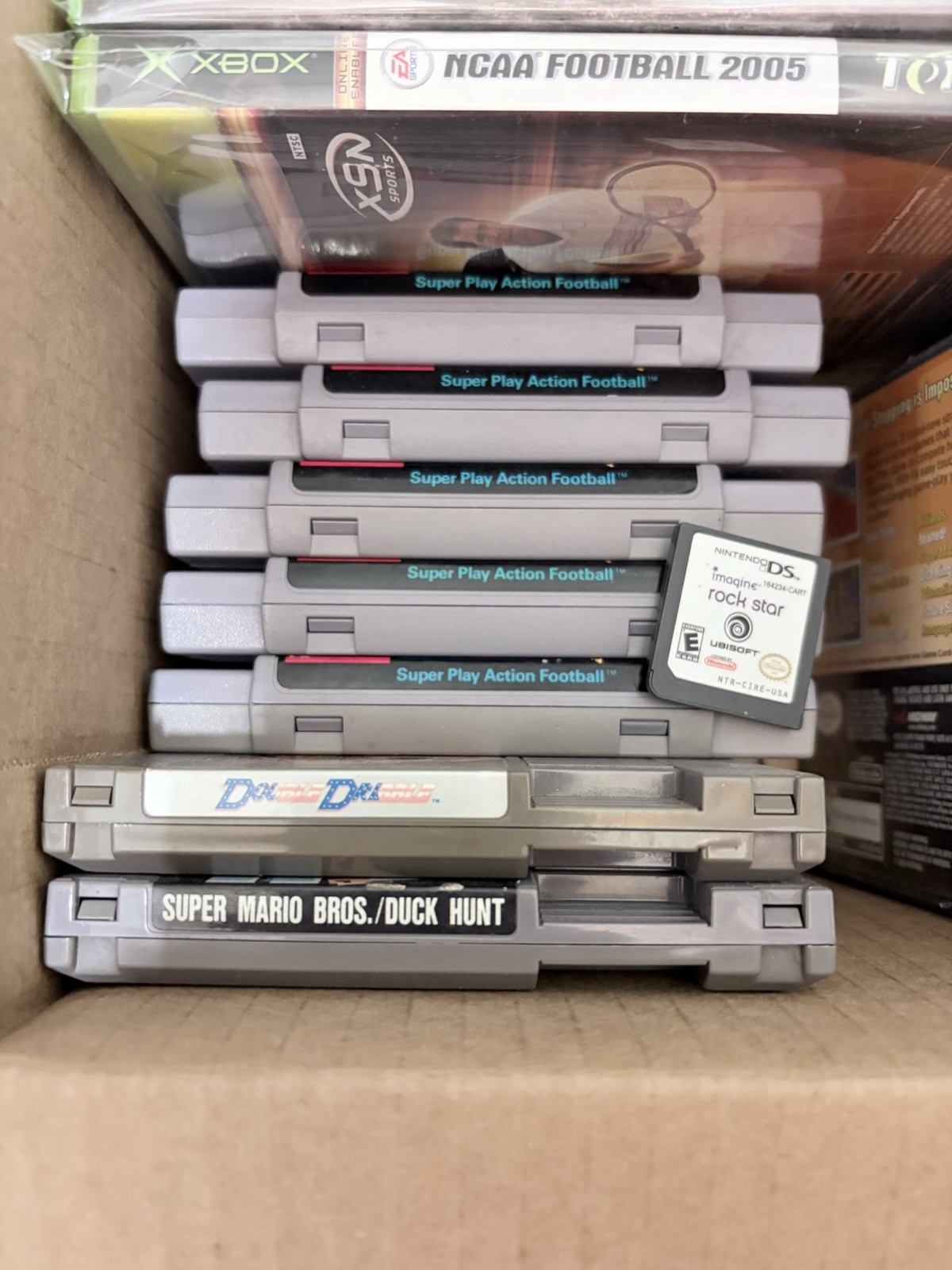 LOT OF 28 Mixed Games, Xbox, DS, NES, SNES
