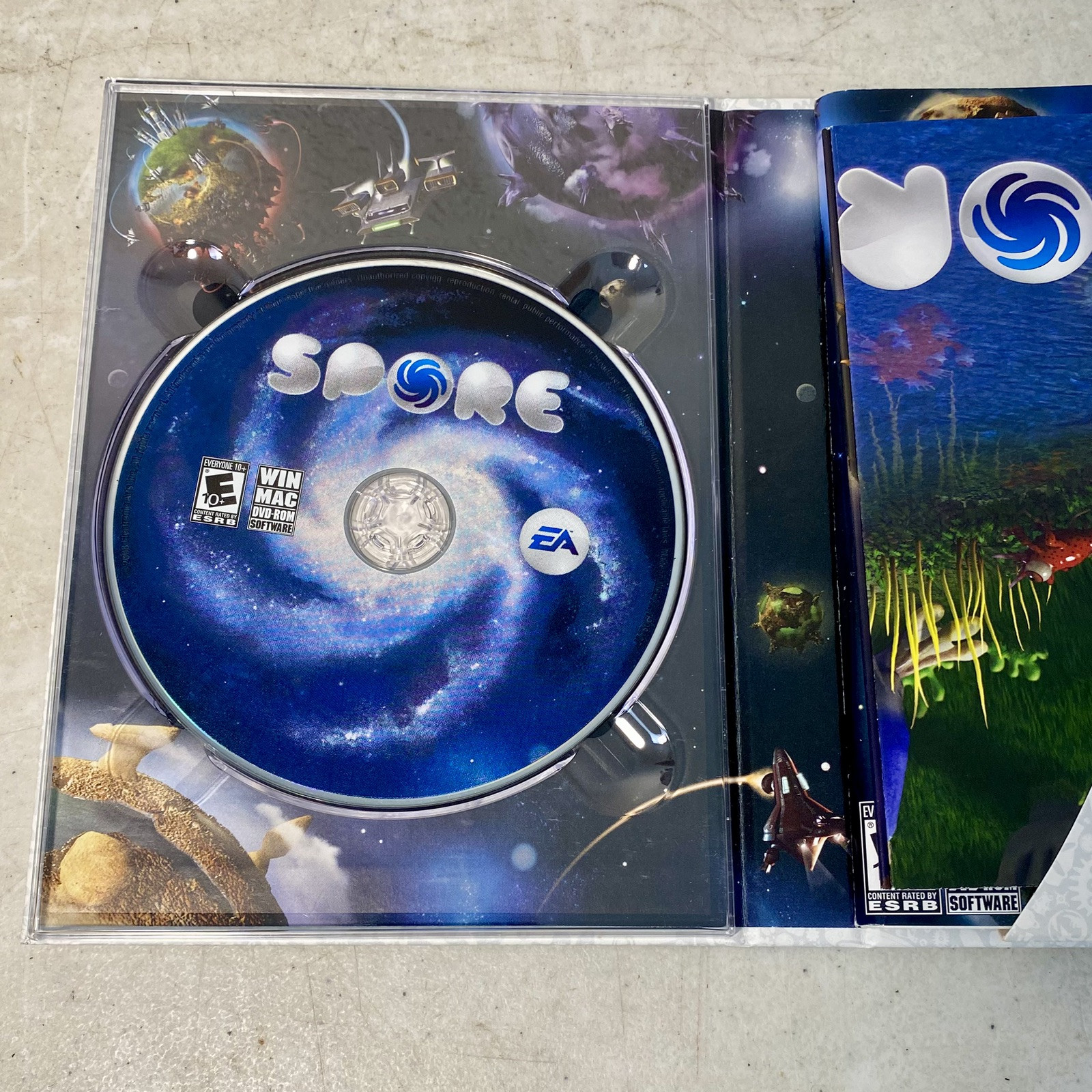 Spore: Galactic Edition (Windows/Mac, 2008) With Original Posters and Hardback