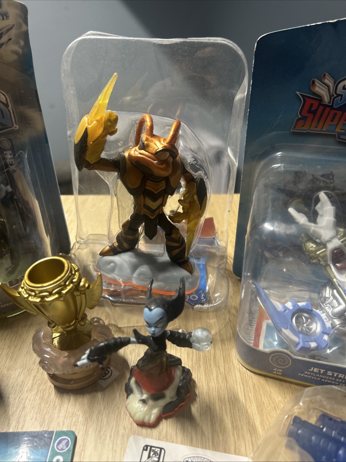 SKYLANDERS GIANTS, SUPERCHARGERS, SPYROS ADVENTURE LOT OF 8