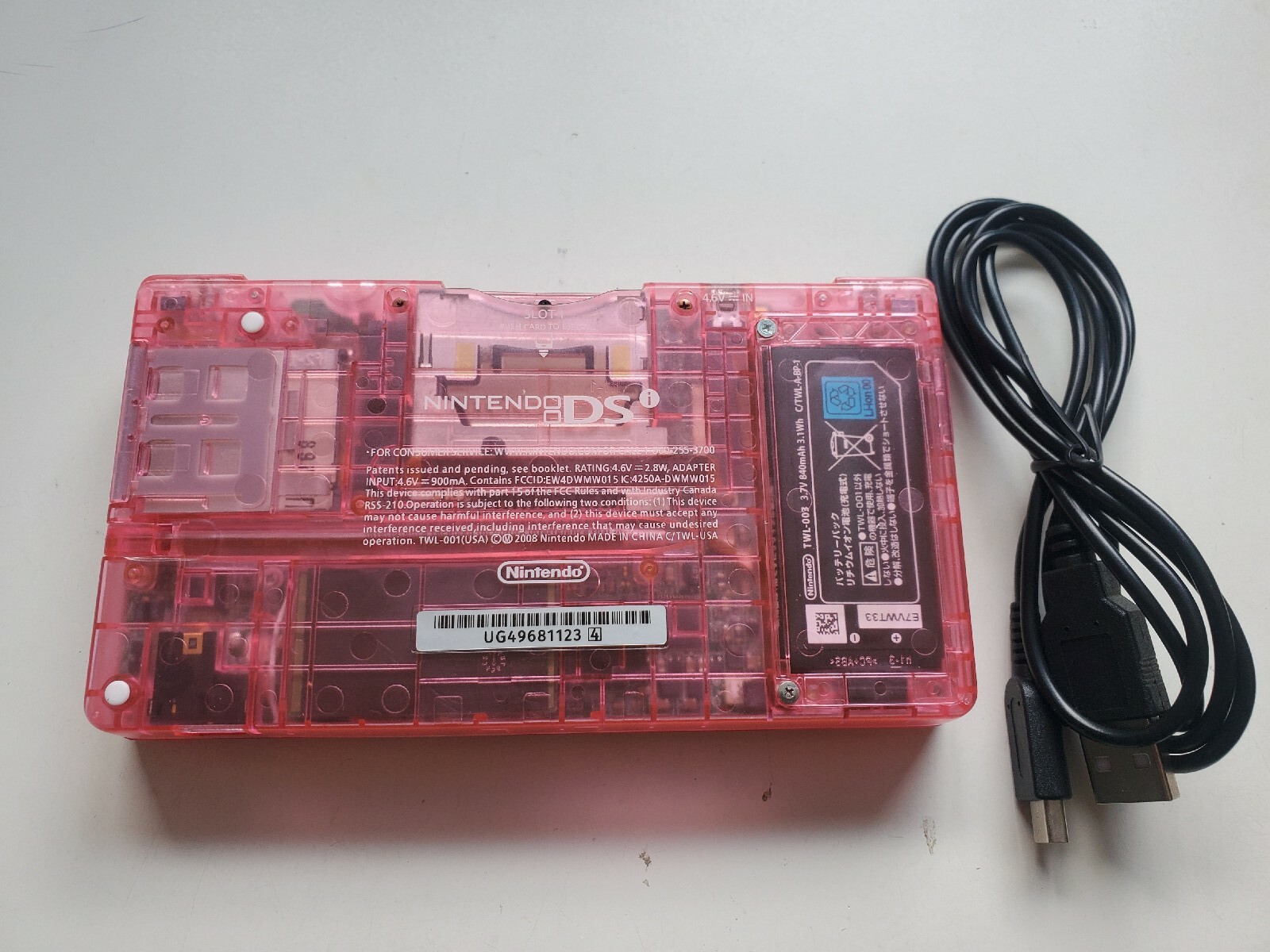 Nintendo DSi clear pink Handheld System+ charger FAST SHIPPING
