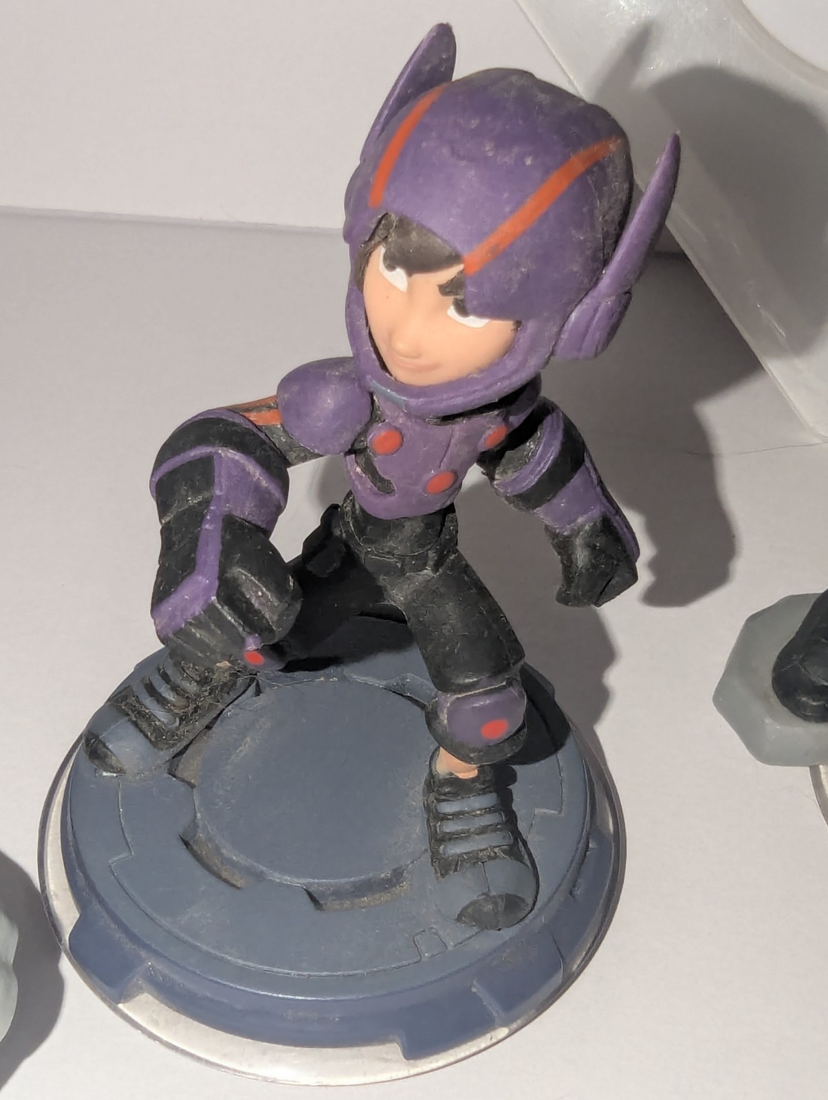 Disney Infinity Portal Base INF-8037059 for Xbox One – Figures + Power Disks