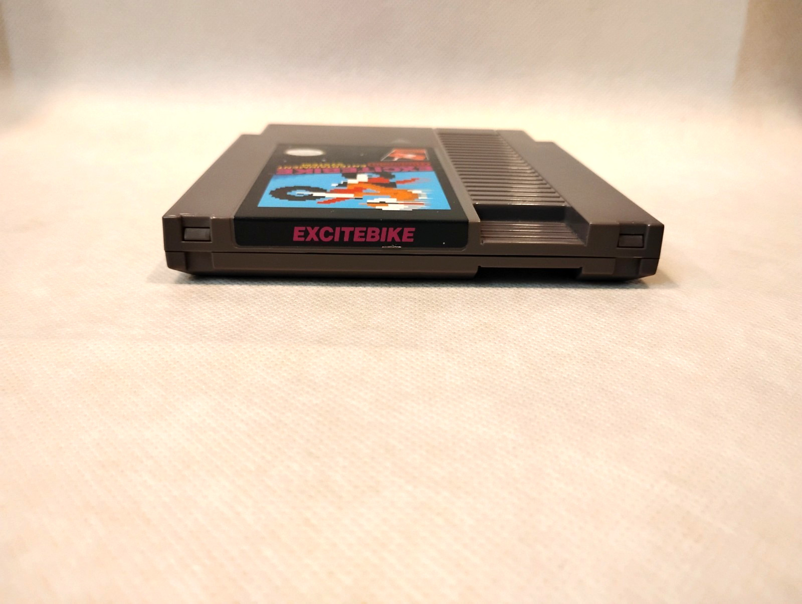 Excitebike, 1985 NES Nintendo, CIB oval seal USA, physical game, tested working