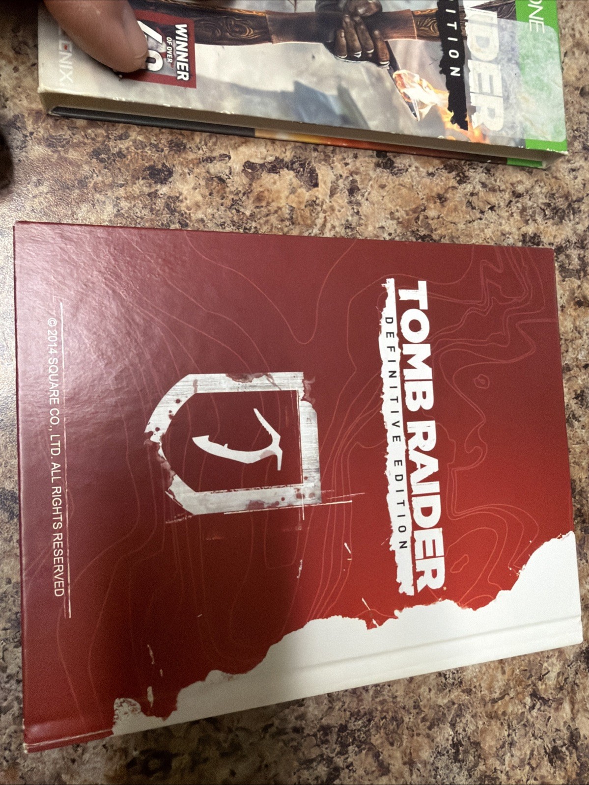 Tomb Raider: Definitive Edition (Xbox One, 2014) Game & Artbook, Tested Working