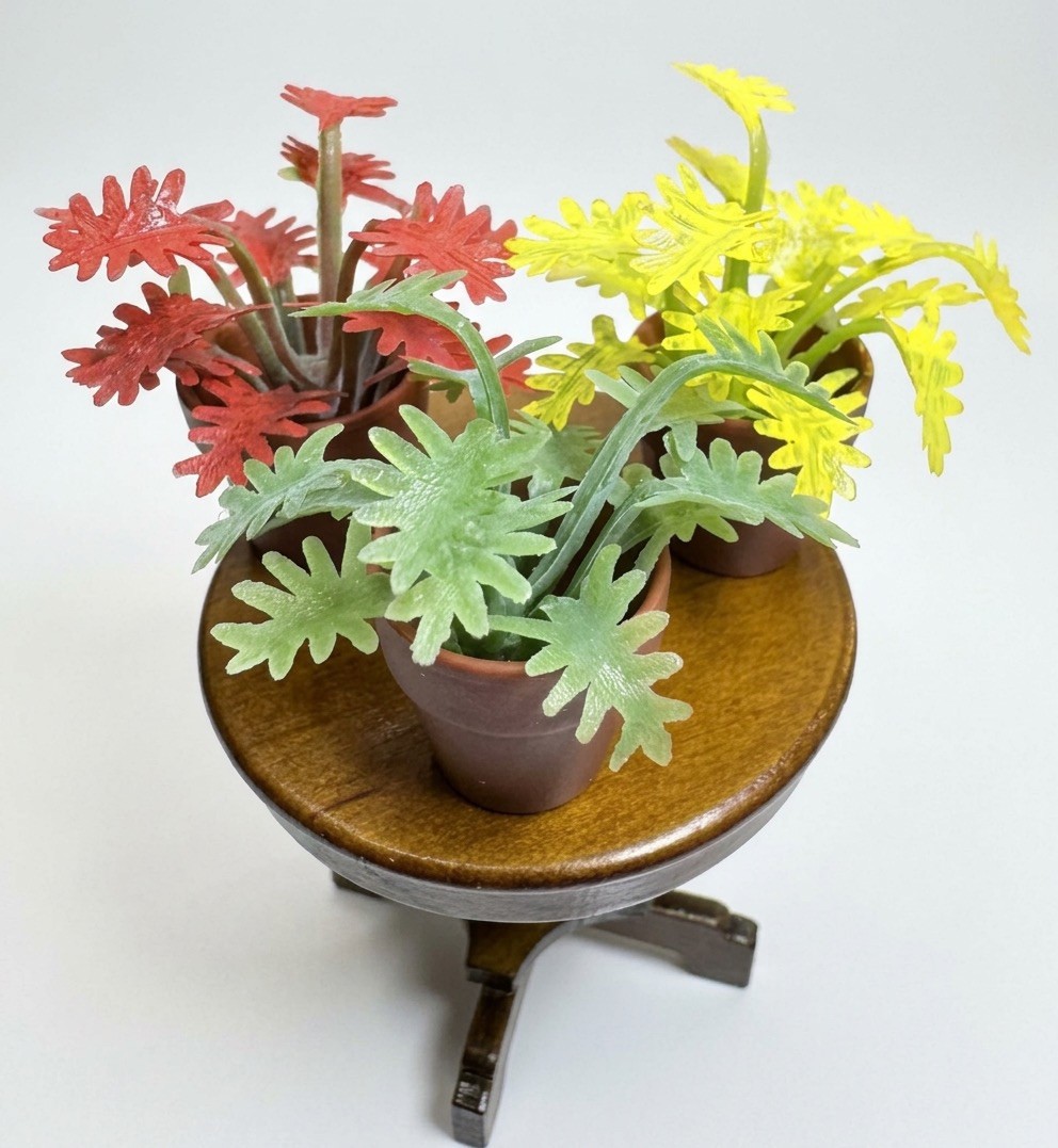 Resident Evil Herbs in Green, Red and Yellow (Largest Size)