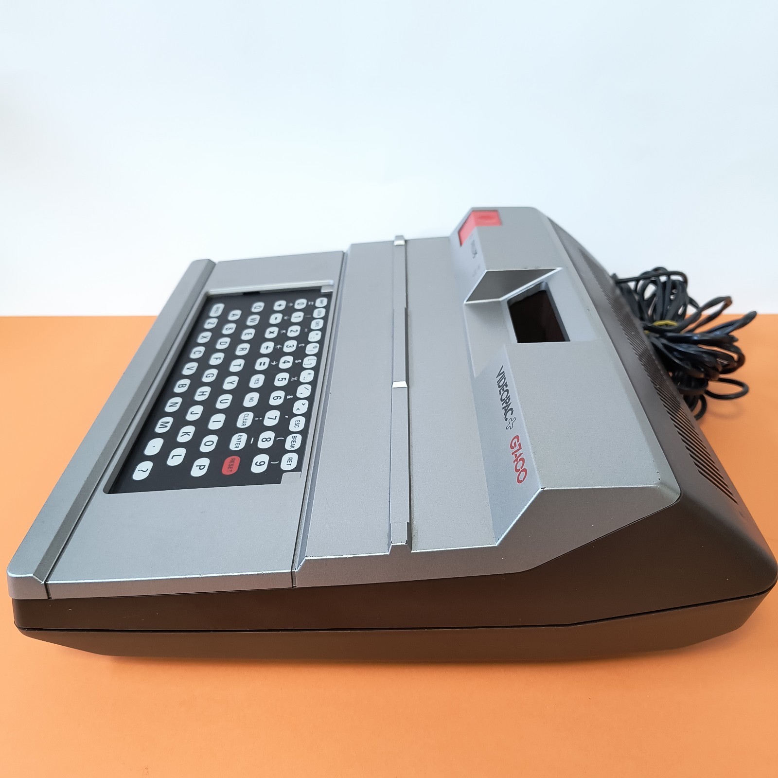 PHILIPS VIDEOPAC G7400 CONSOLE COMPUTER COMPLETE WITH MANUALS + 2 CONTROLLERS
