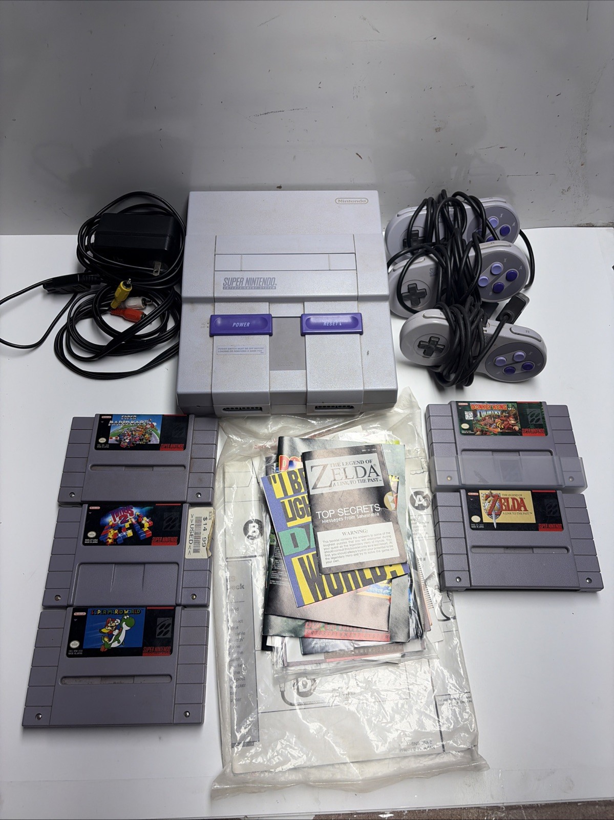 Nintendo Super NES SNS-001 Console Bundle w/ 3 Controllers, Cables & 5 Games