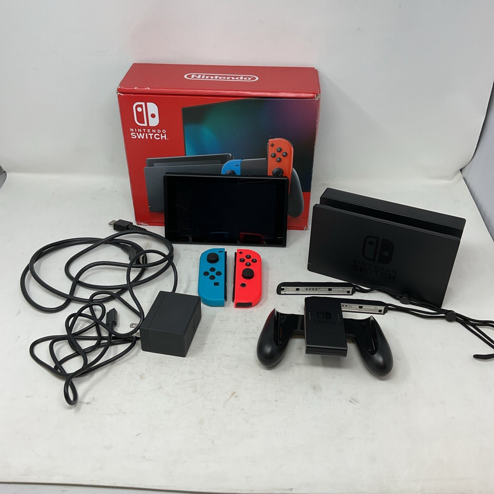 Nintendo Switch 1st Gen 32GB Console Neon Red And Neon Blue