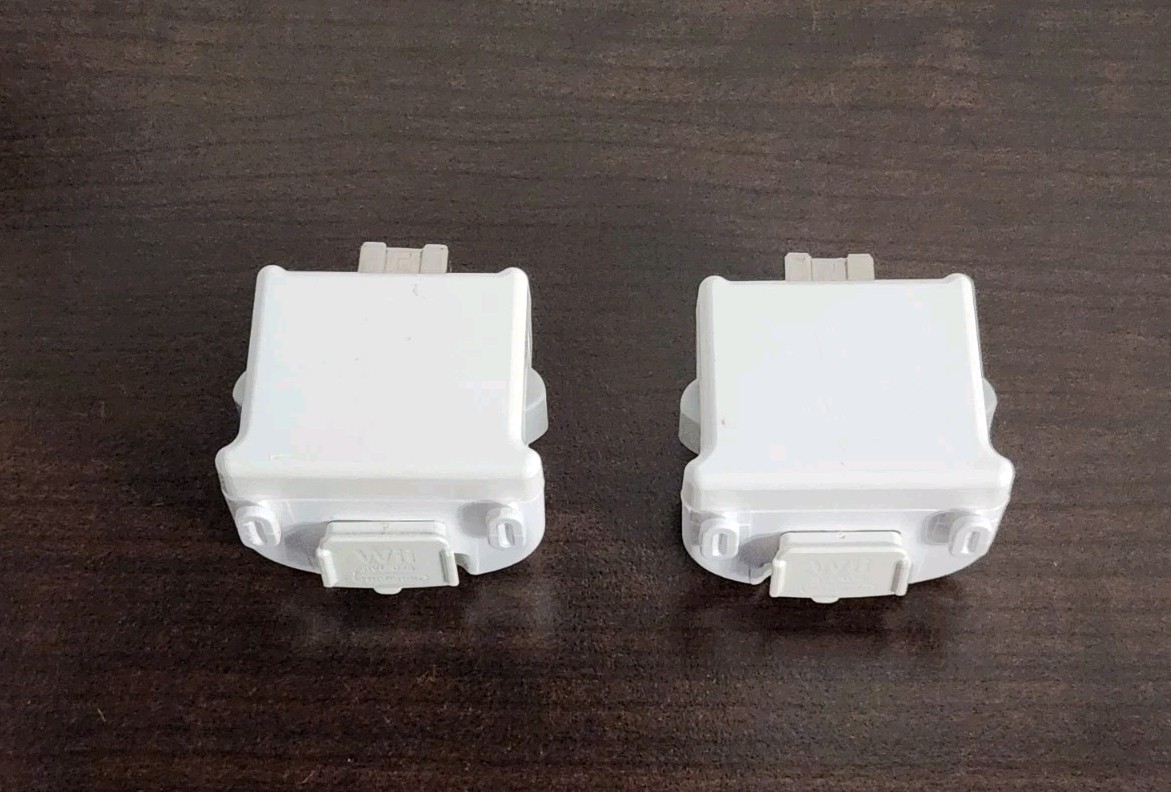 2 Official Genuine Nintendo Wii Motion Plus Adapter OEM Sports Resort Lot of 2