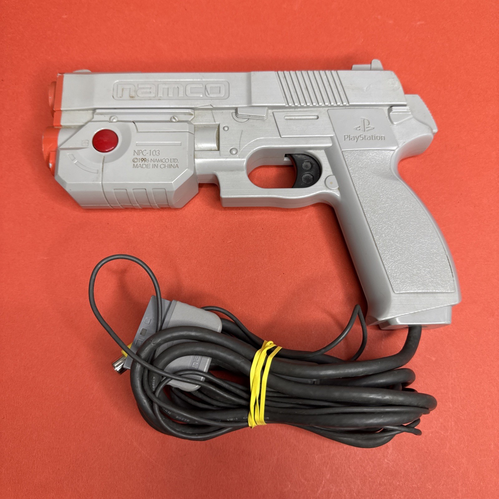 Namco GunCon Light Gun NPC-103 PlayStation PS1 1996 Gray w/ Y-Cable Adapter (B)