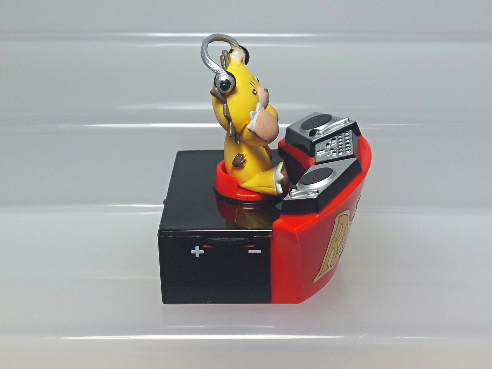Bleach Kon Figure Radio Weekly Jump Toy Japan T06 2.4in