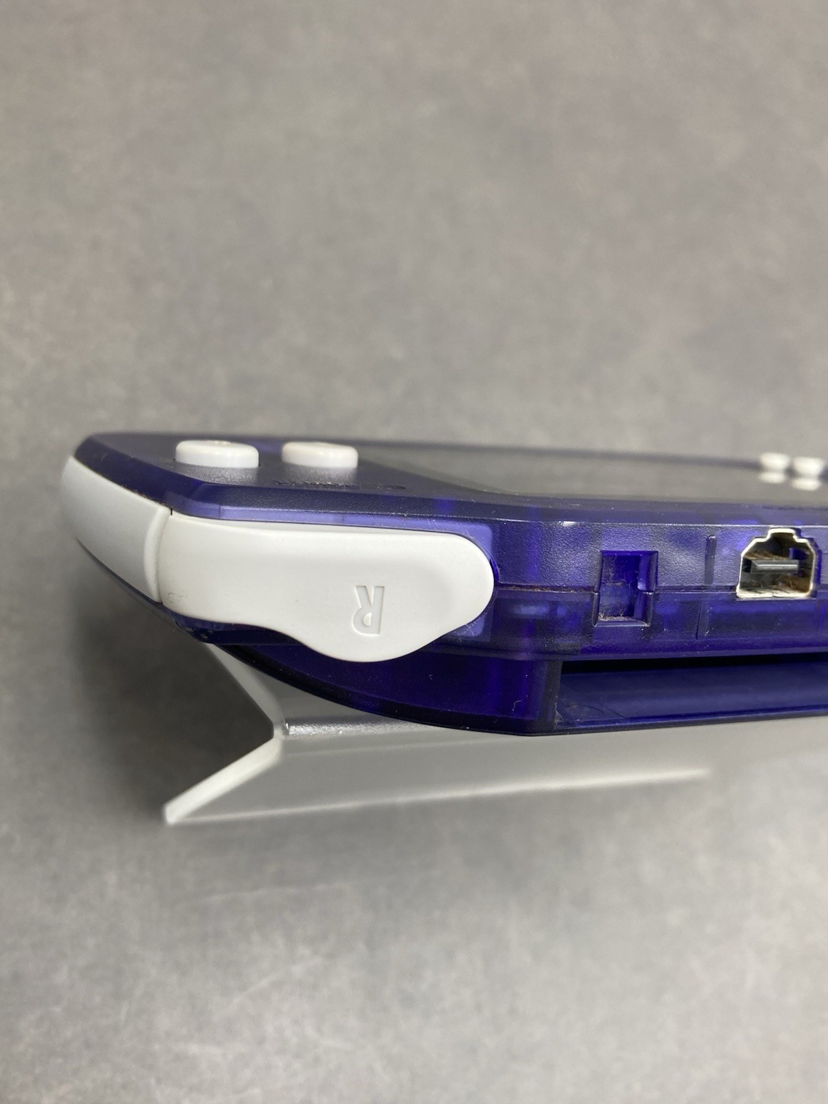 Nintendo Game Boy Advance AGB-001 Console Clear purple tested 0707-401