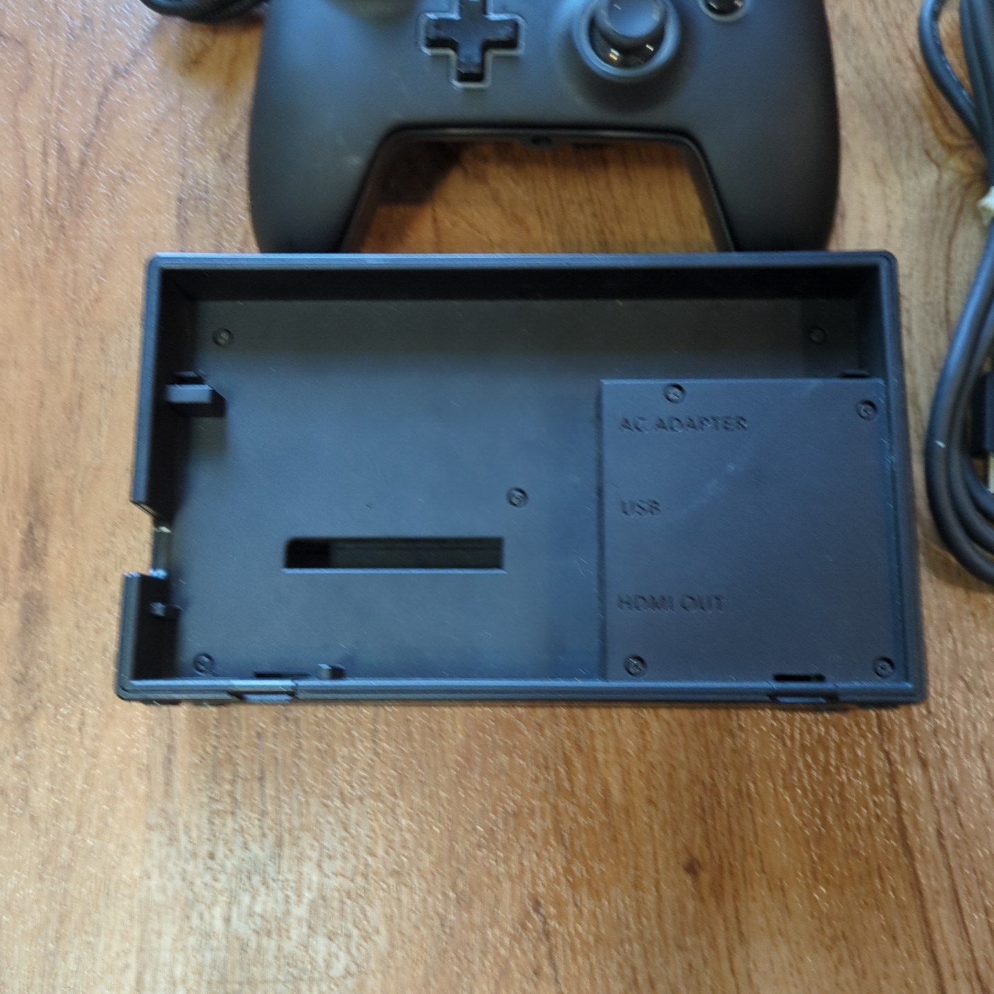 Nintendo Switch Docking Station & HDMI Cable OEM HAC-007 WUP-008 & Controller