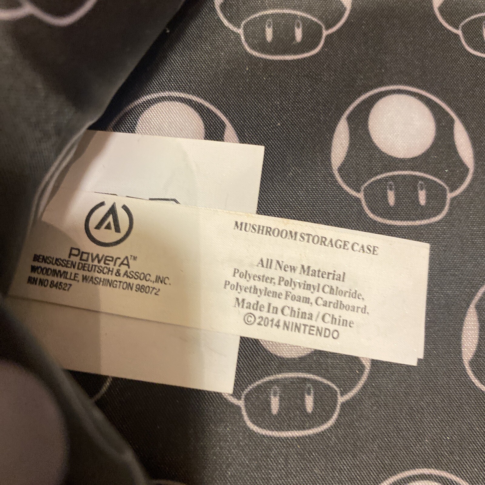 Amiibo Nintendo Super Mario MUSHROOM Storage Case Green (RARE)