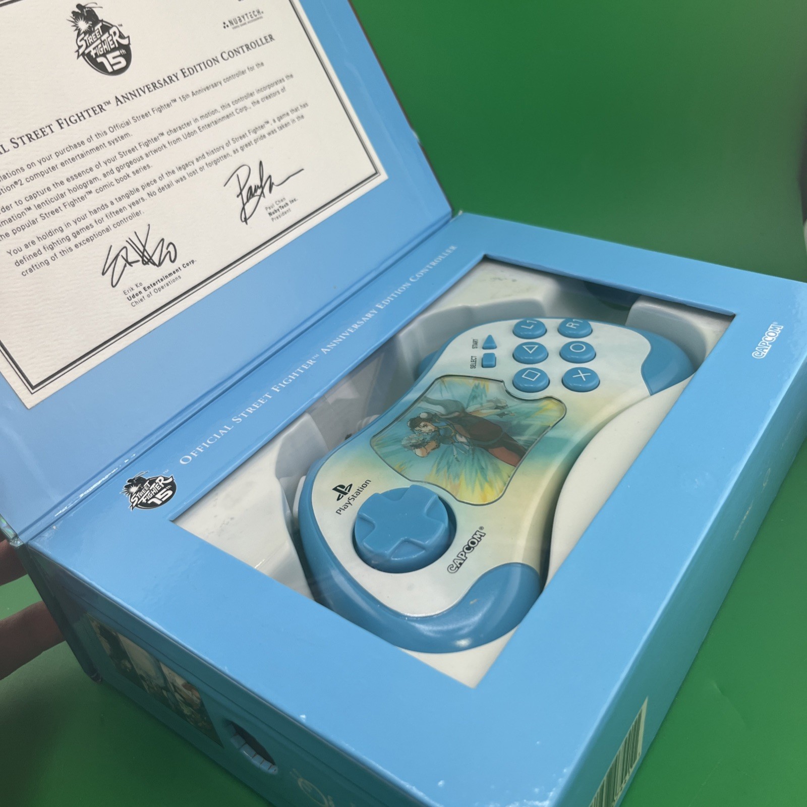 Nubytech Street Fighter Chun Li Capcom Gamepad Read Notes (T28)