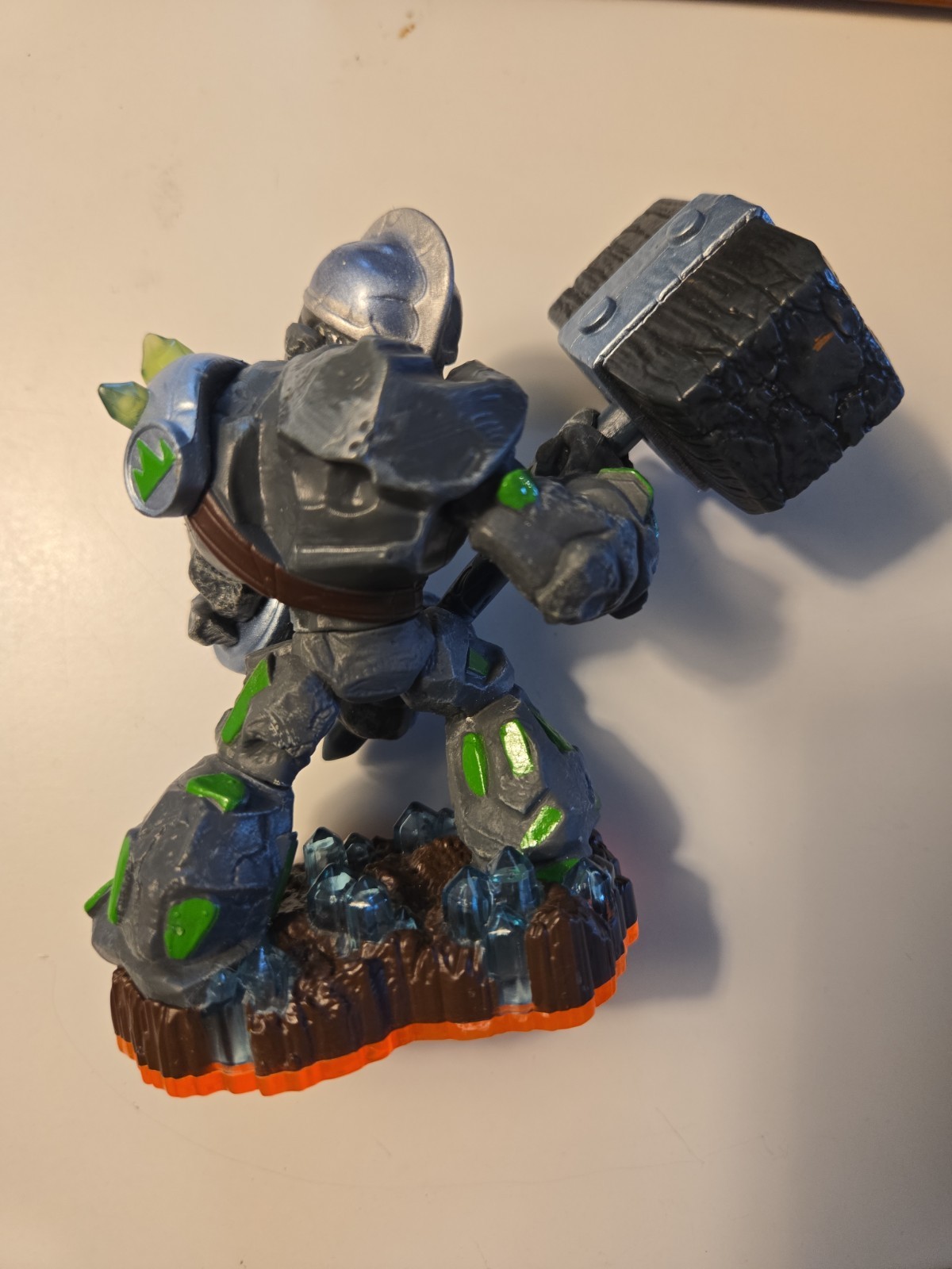 Skylanders Giants Crusher – Activision Model #84515888 Video Game Piece Figure
