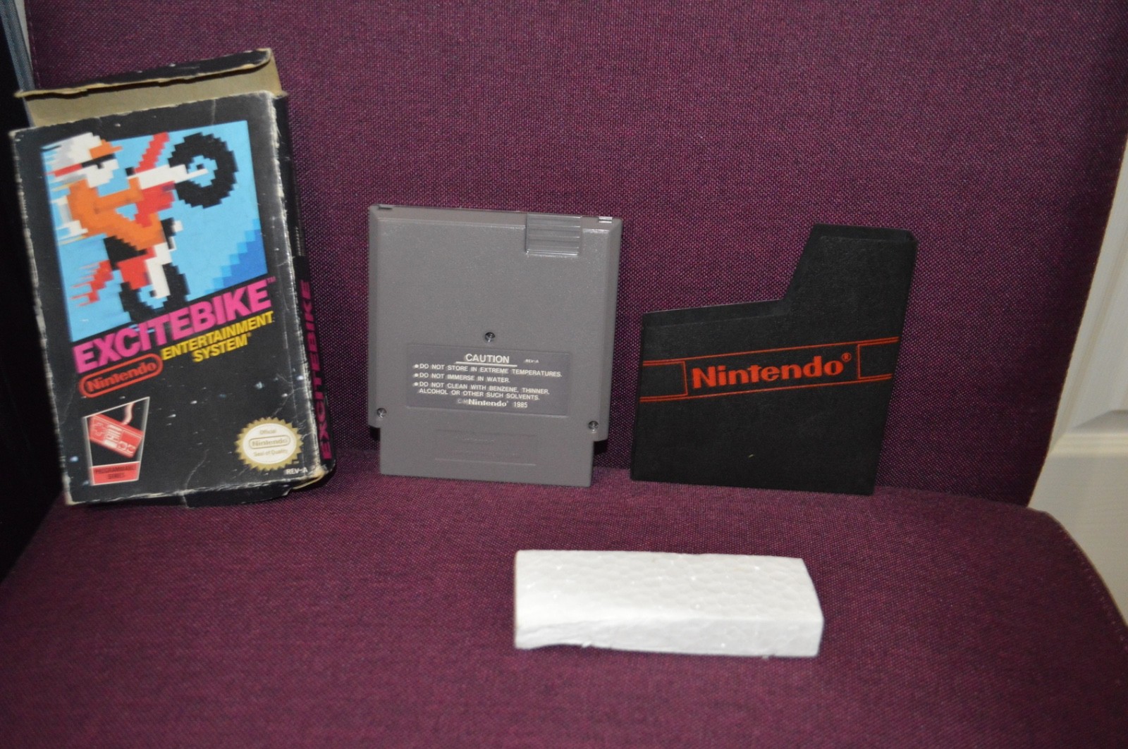 Excitebike (Nintendo Entertainment System, 1985) – In Box M7
