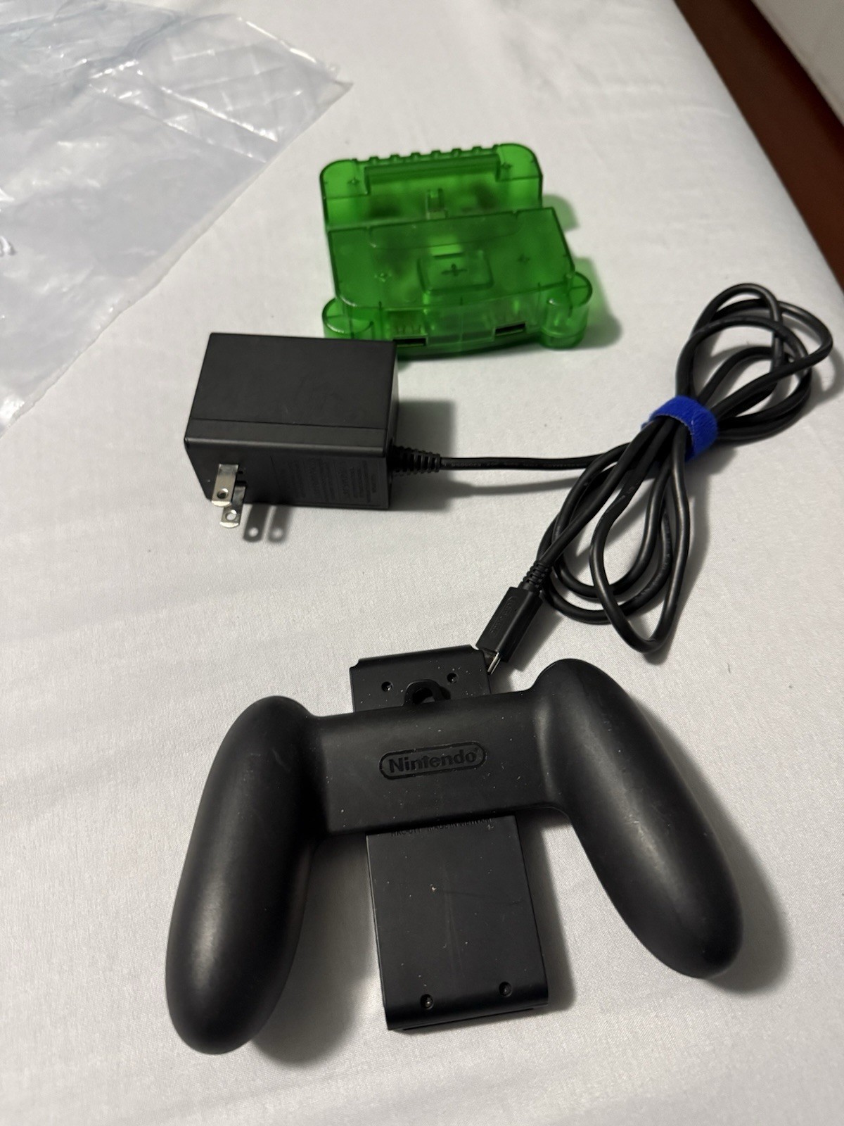 Hyperkin RetroN S64 Switch Dock for Nintendo Switch – Lime Green Power Cord