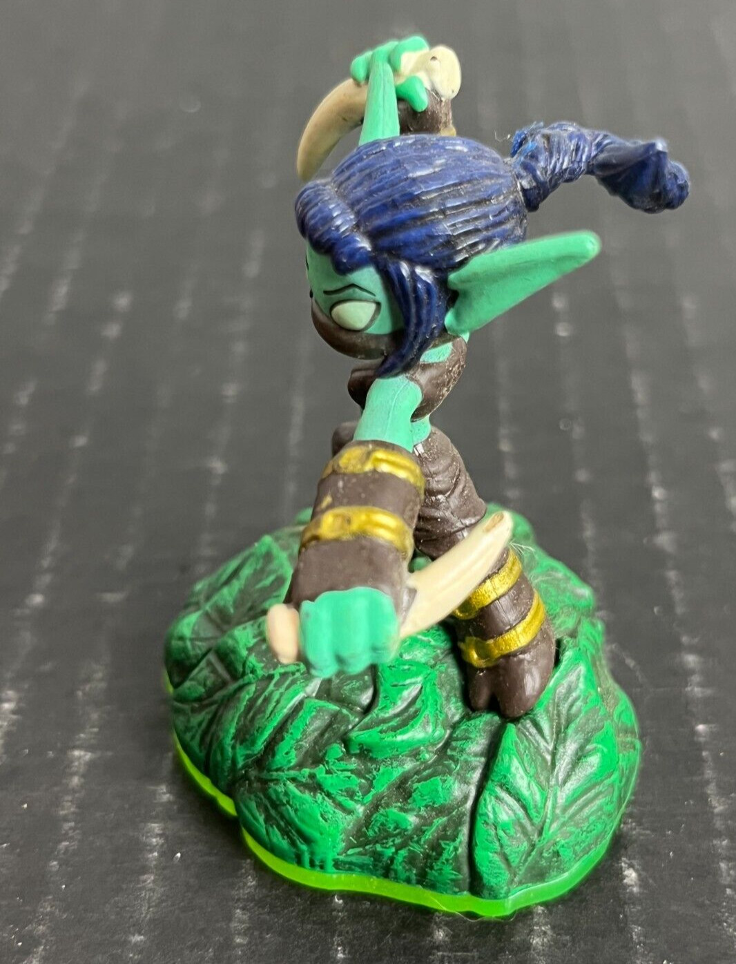 Skylanders Stealth Elf Action Figure Spyros Adventure 2011 Activision