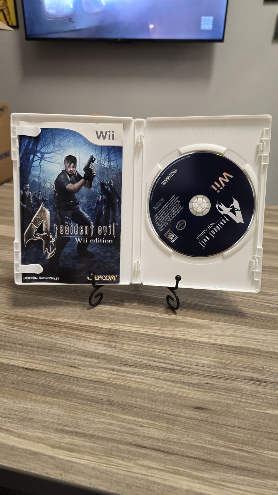 Resident Evil 4 — Wii Edition (Nintendo Wii, 2007) CIB
