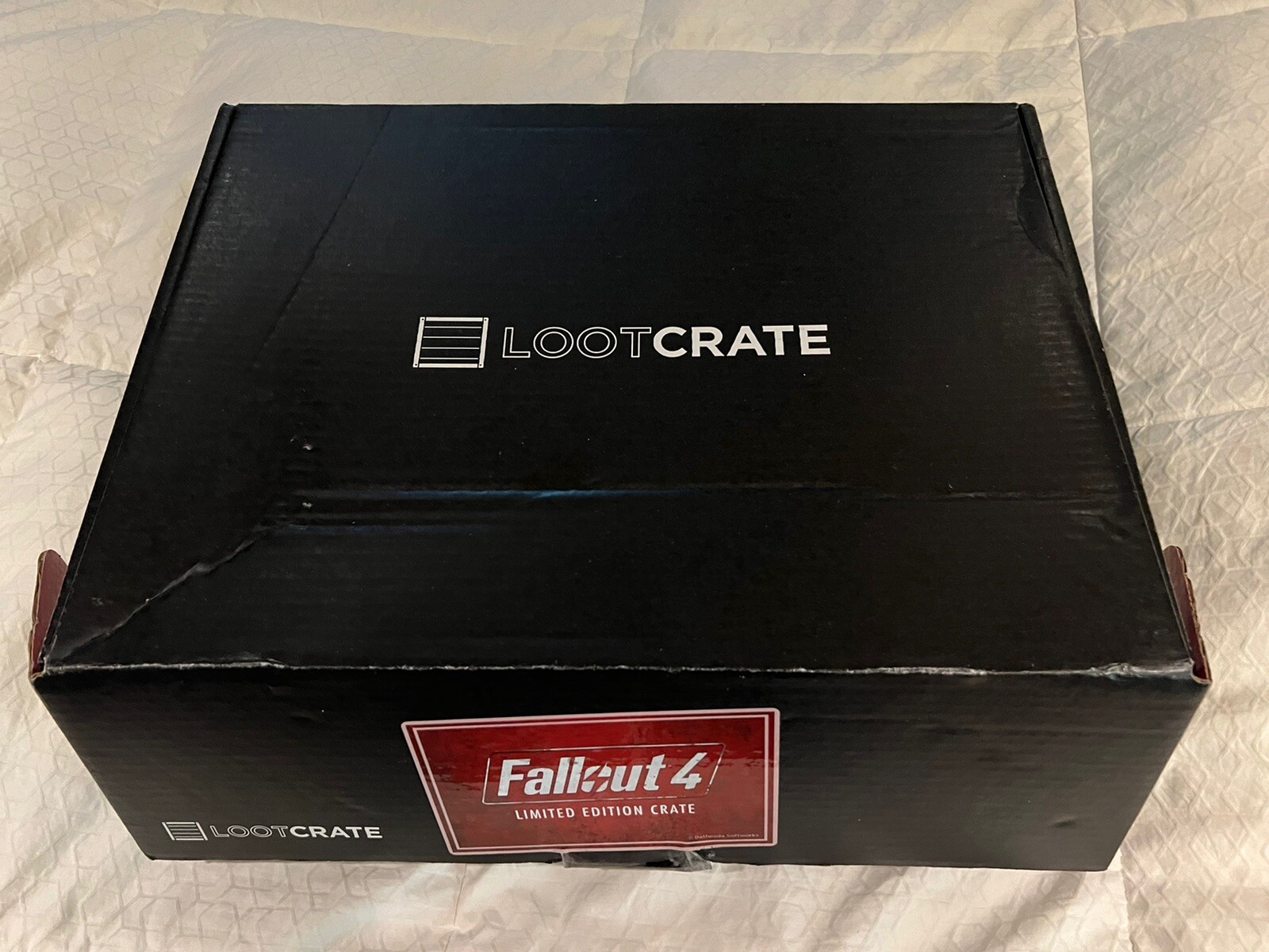 Fallout 4 Limited Edition Loot Crate. Read Description