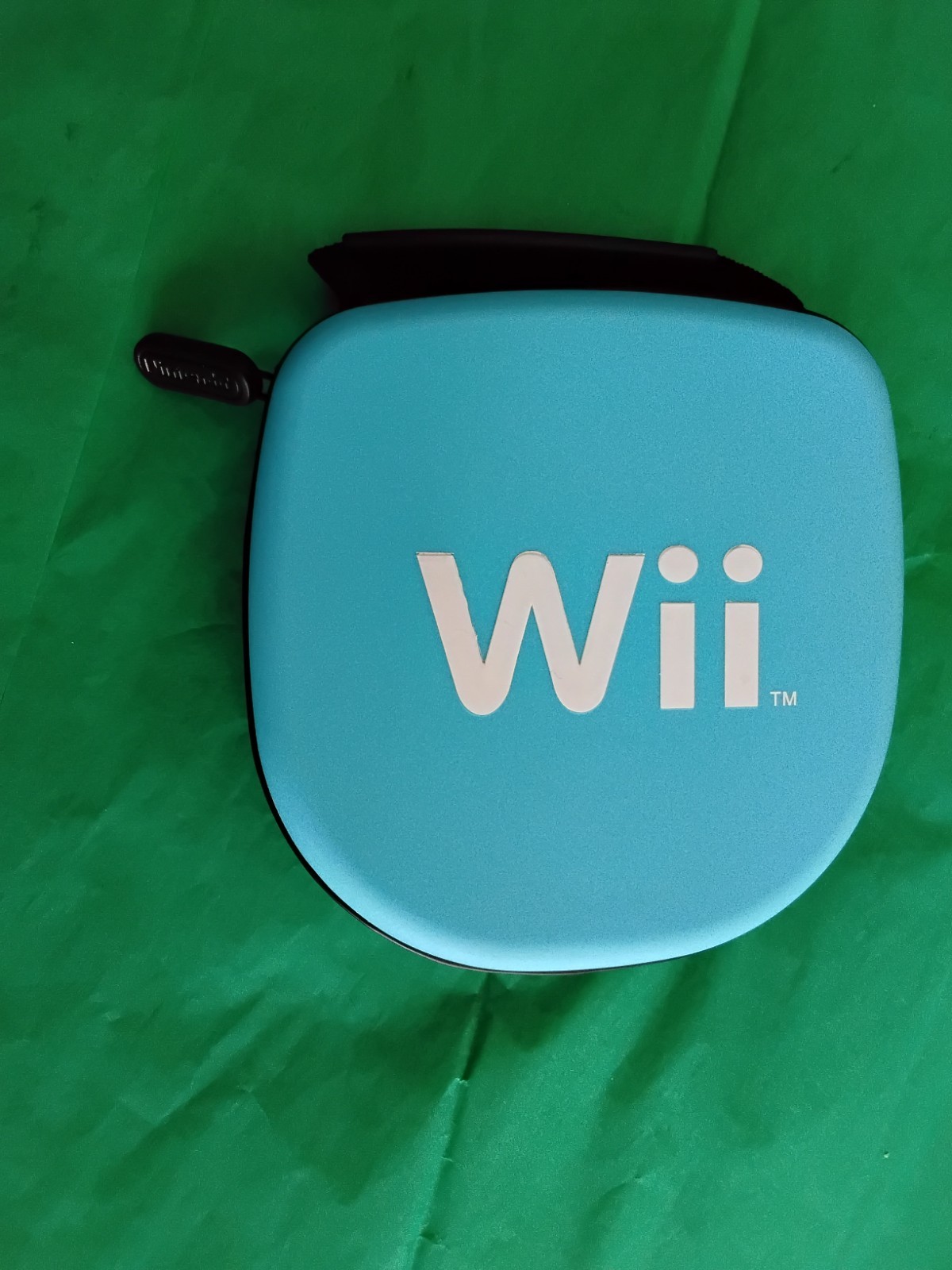 Rare 2006 Nintendo Wii promotional disc carry case, authentic, sealed