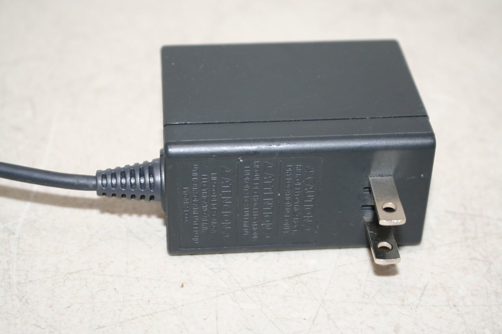 Genuine Nintendo Switch Charger USB-C AC Power Adapter HAC-002 (USZ)