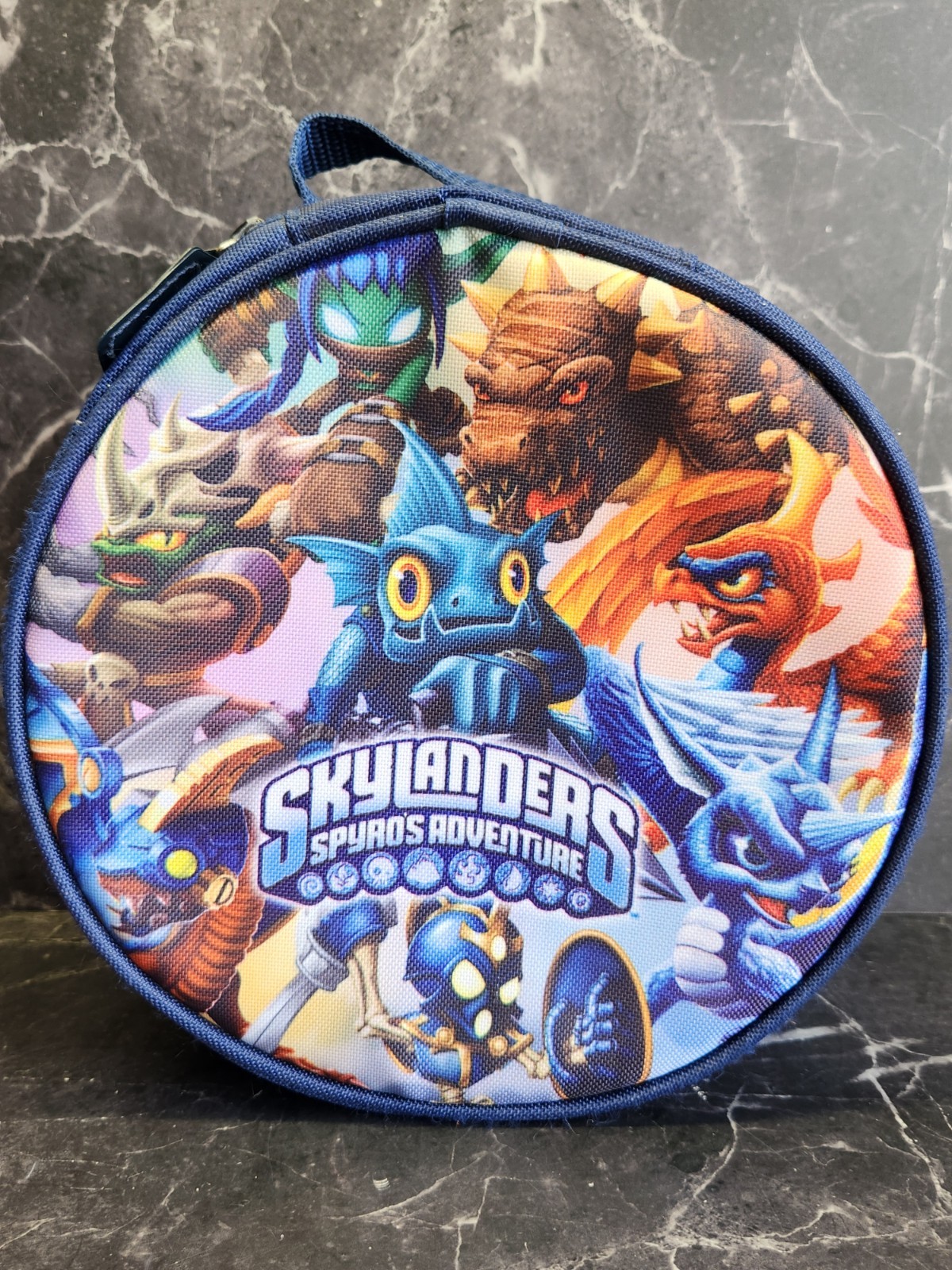 Lot Of 15 Assorted Skylanders Figures W/ Green Carrying Case Swap Force/Disney.