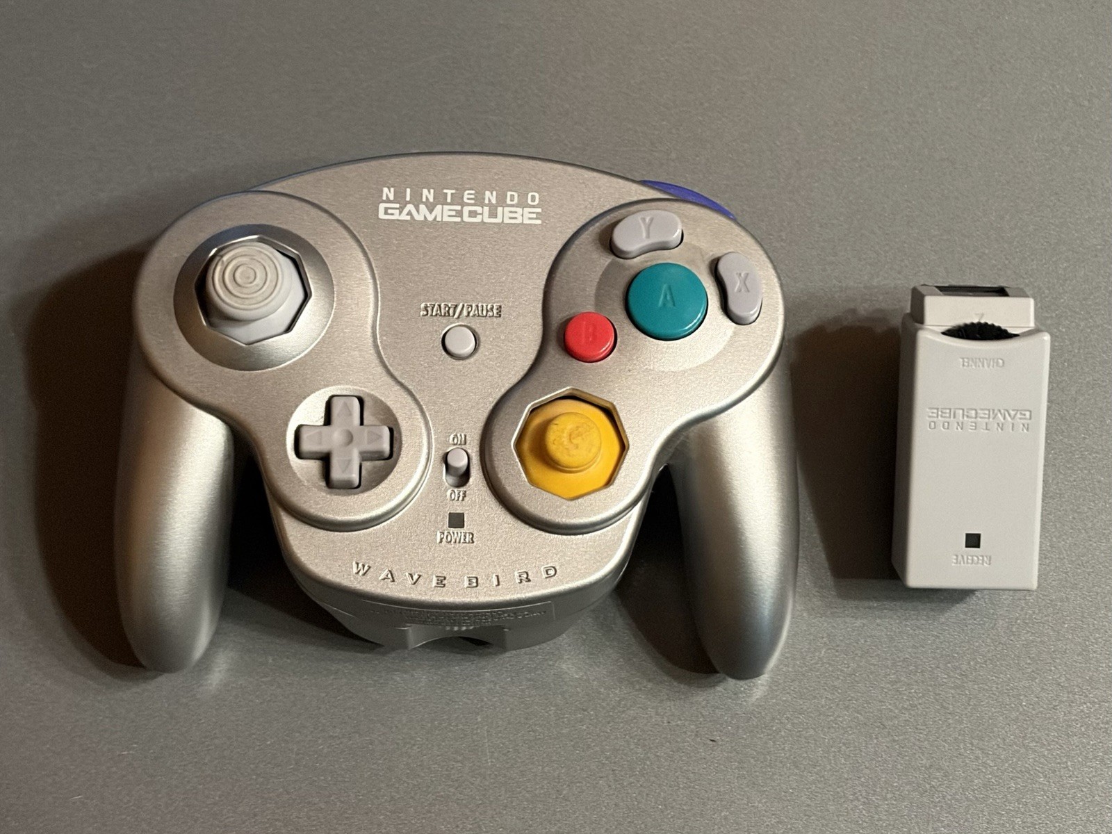 Silver Wavebird Wireless Controller with Receiver for Nintendo GameCube