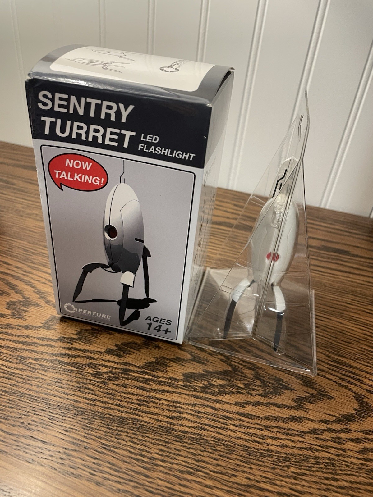 Portal 2 Sentry Turret LED Flashlight Now Talking