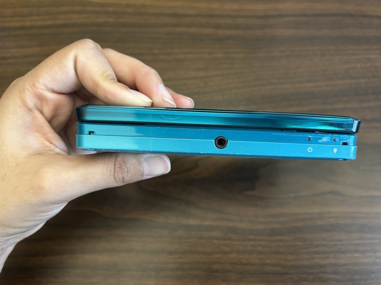BAD CAMERA Nintendo 3DS Handheld System tested/working- teal blue (C)
