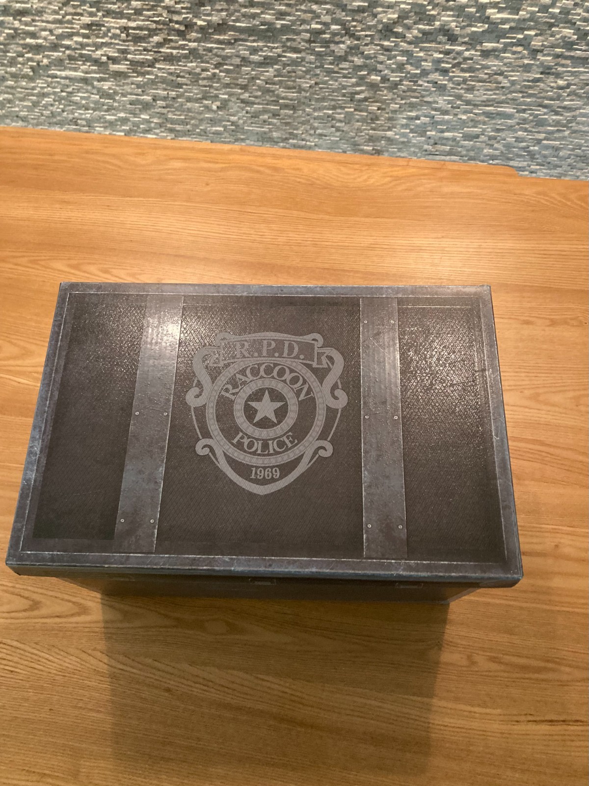 Resident Evil 2 Collector’s Edition PS4 Biohazard Leon S Kennedy Figure Official