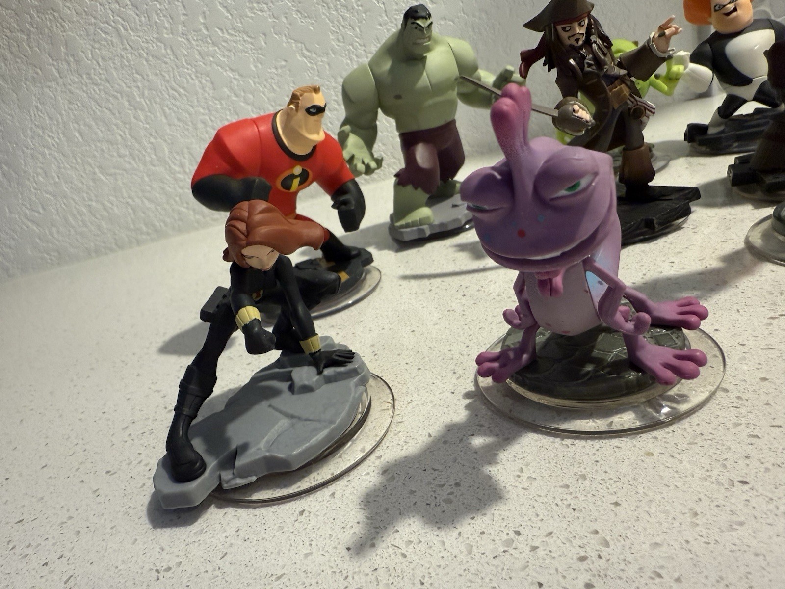 Disney Infinity Marvel Action Figure Lot Pieces Hulk Pixar Cars Toy Story 14
