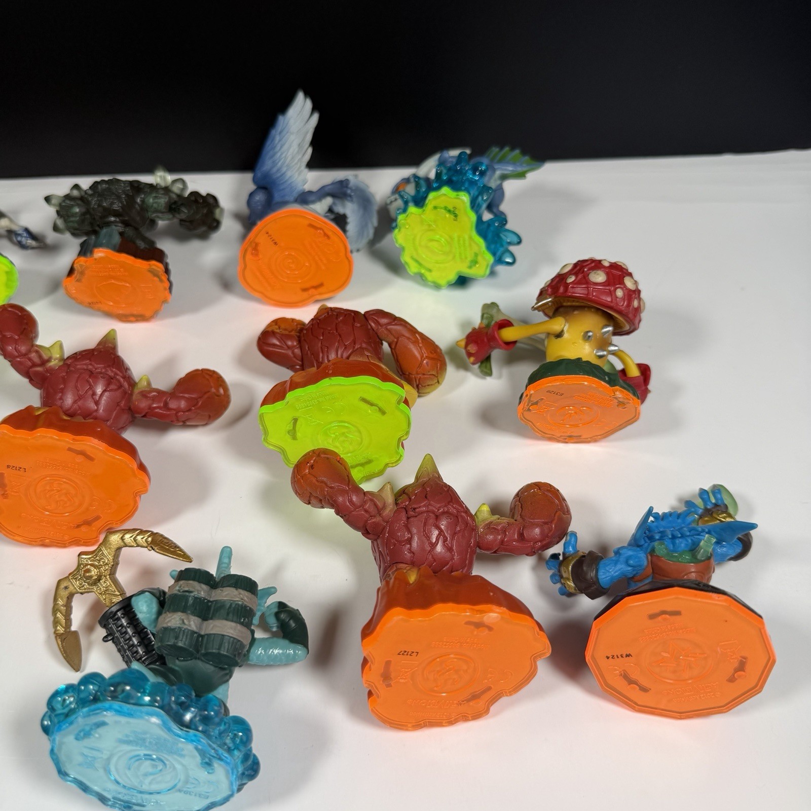 Skylanders Figures And Game Portals Multiple Series Lot of 46