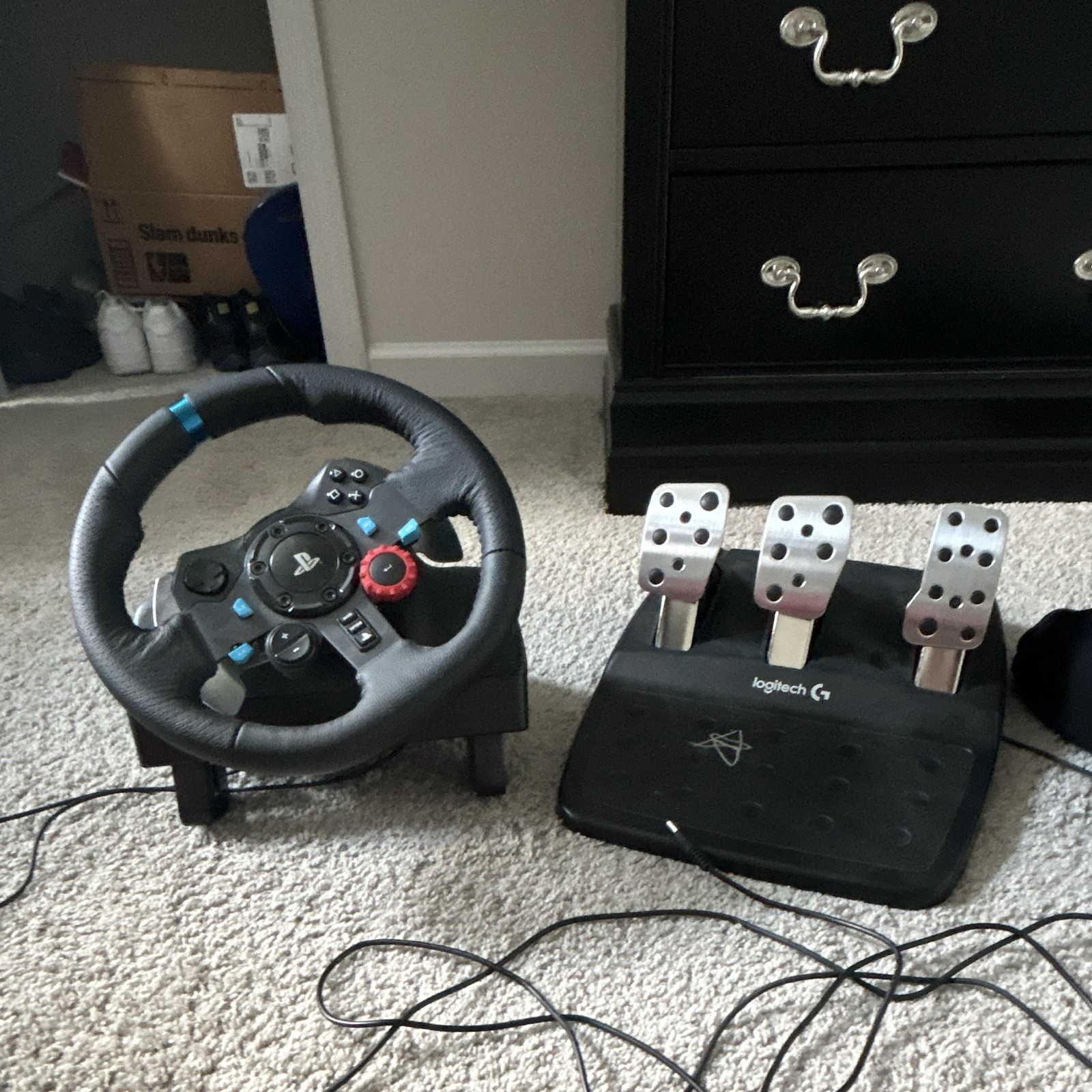 Logitech G29 Driving Force Racing Wheel with Pedals for PS4/PC Black