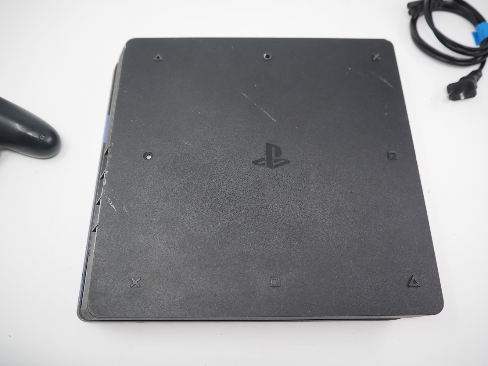 Sony PlayStation 4 Slim CUH-2215B 1TB Video Game Console – Black (See Notes)