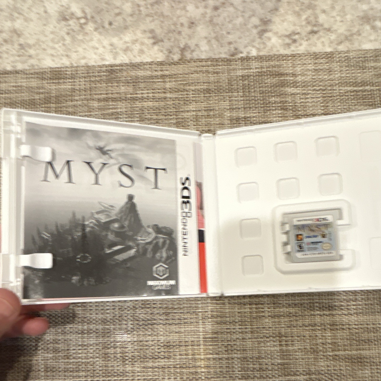 Maximum Games Myst (Nintendo 3DS) NTSC-U/C E-Everyone Myst Series w/ Manual
