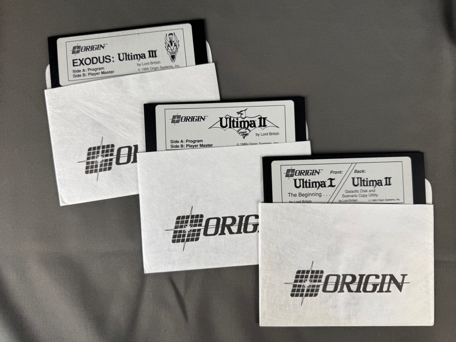 Ultima Trilogy 1-2-3 Apple (Origin Systems)