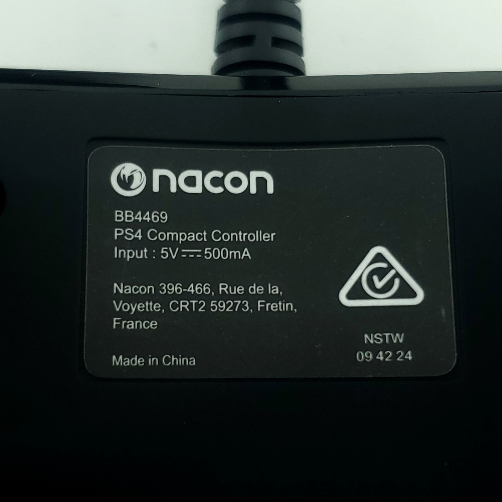 Nacon BB4469 Wired Compact Gaming Controller For PlayStation 4 PS4 & PC